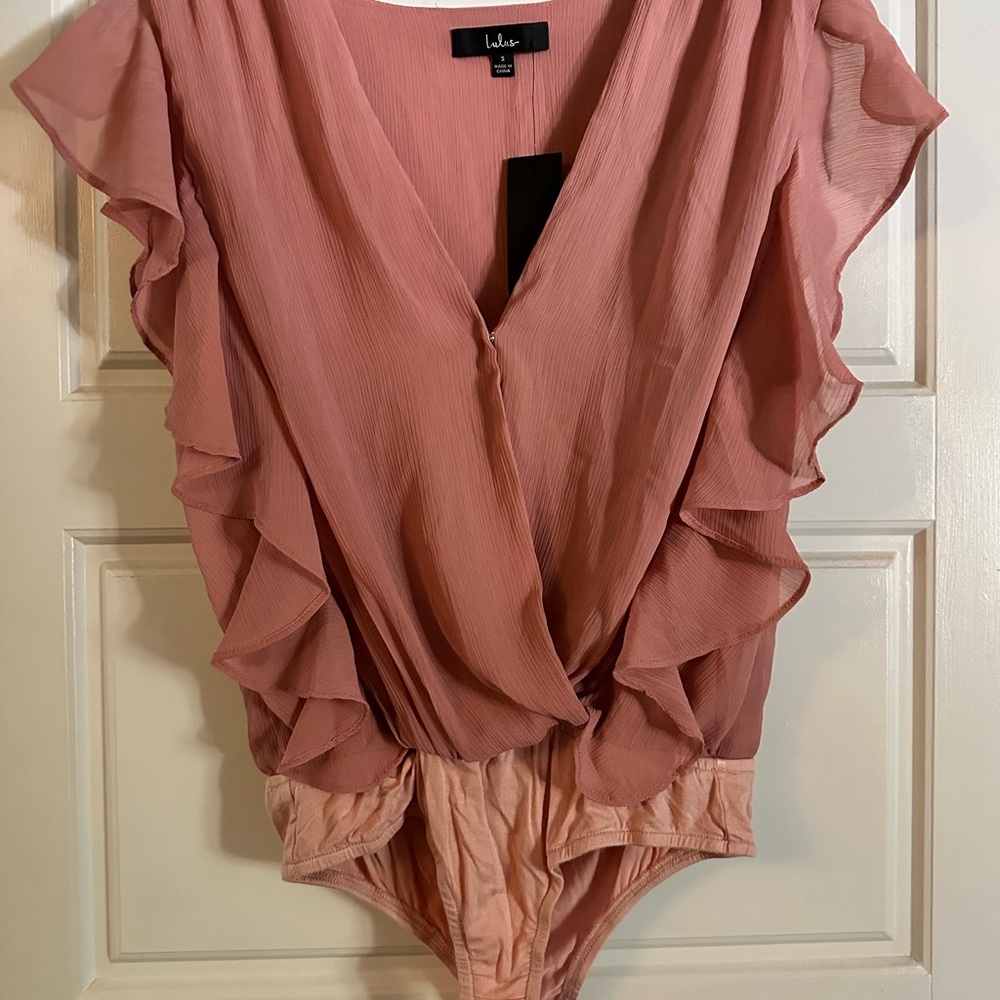 Lulu's Dusty Rose Ruffle Bodysuit - Picture 2 of 8